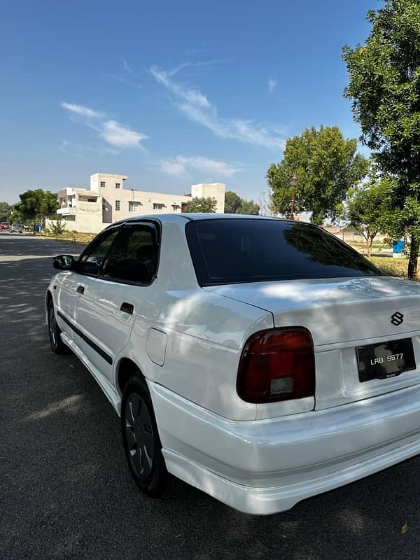 Suzuki Baleno 2002 3