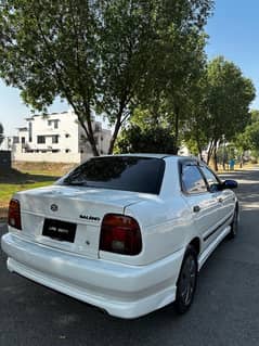 Suzuki Baleno 2002