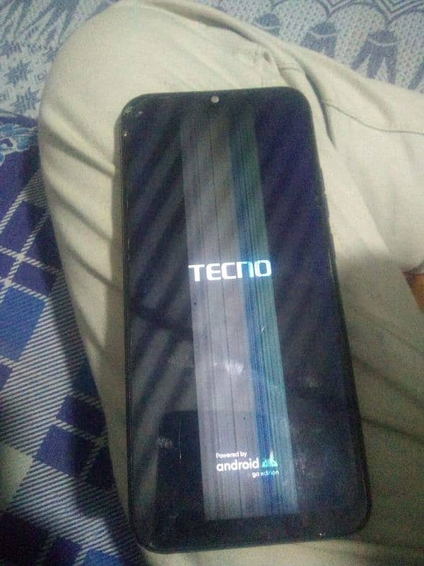 Tecno spark 6go 2/32 storage urgent sale Pasio Ki need ha Thanks 2