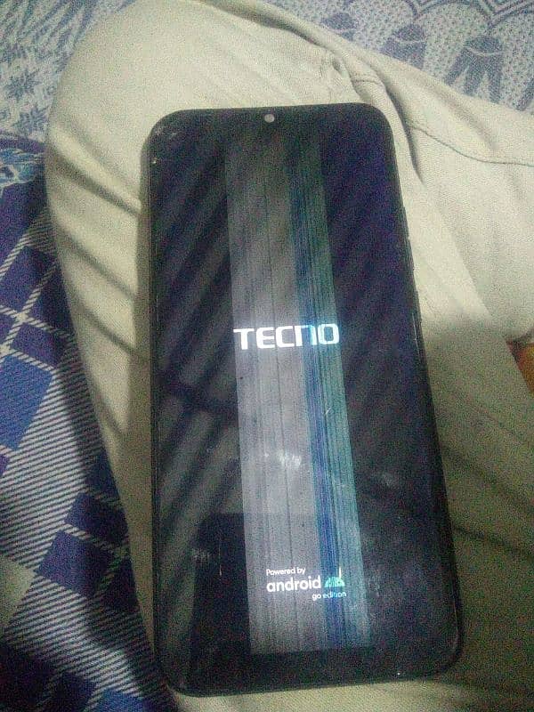 Tecno spark 6go 2/32 storage urgent sale Pasio Ki need ha Thanks 3