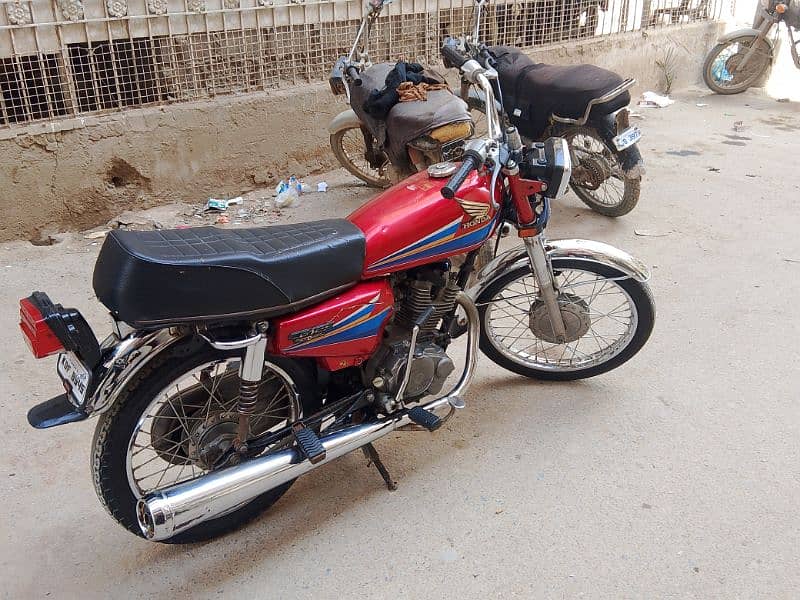 Honda CG 125 karachi number 5