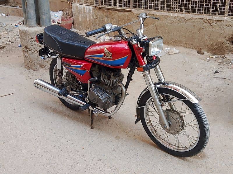 Honda CG 125 karachi number 8