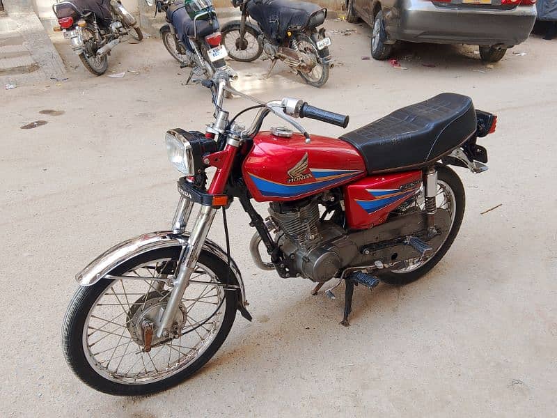 Honda CG 125 karachi number 11