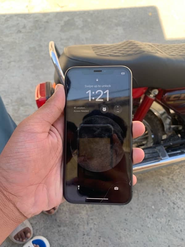 iphone xr 64 gb 4