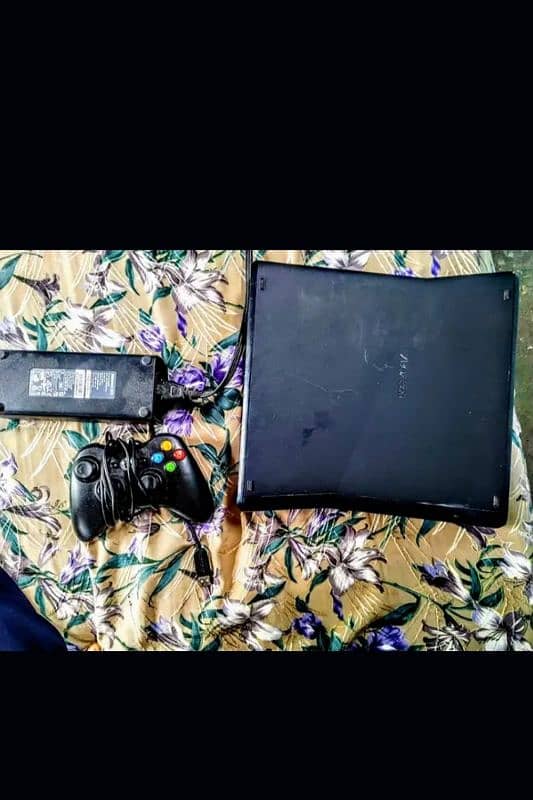 XBOX 360 SLIM FULL SETUP ( EXCHANGE AVAILABLE) 3