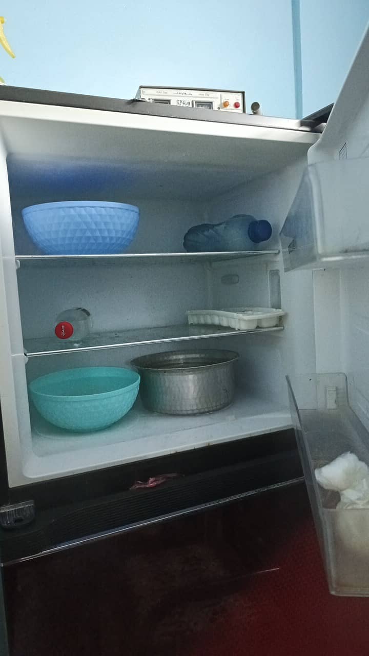 2 door fridge 3