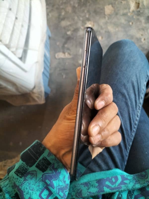 Infinix note 8 6+128 2