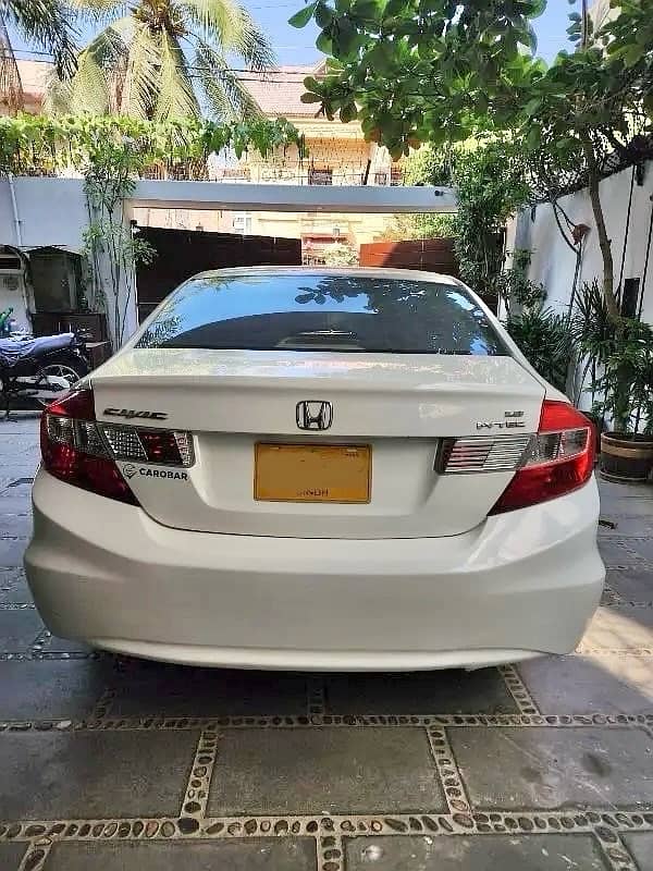 Honda Civic VTi 2015 1