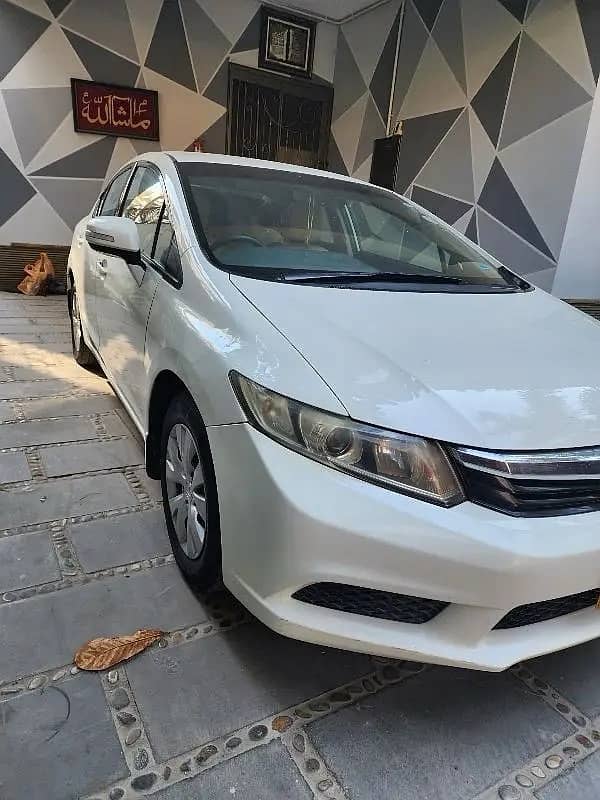 Honda Civic VTi 2015 4