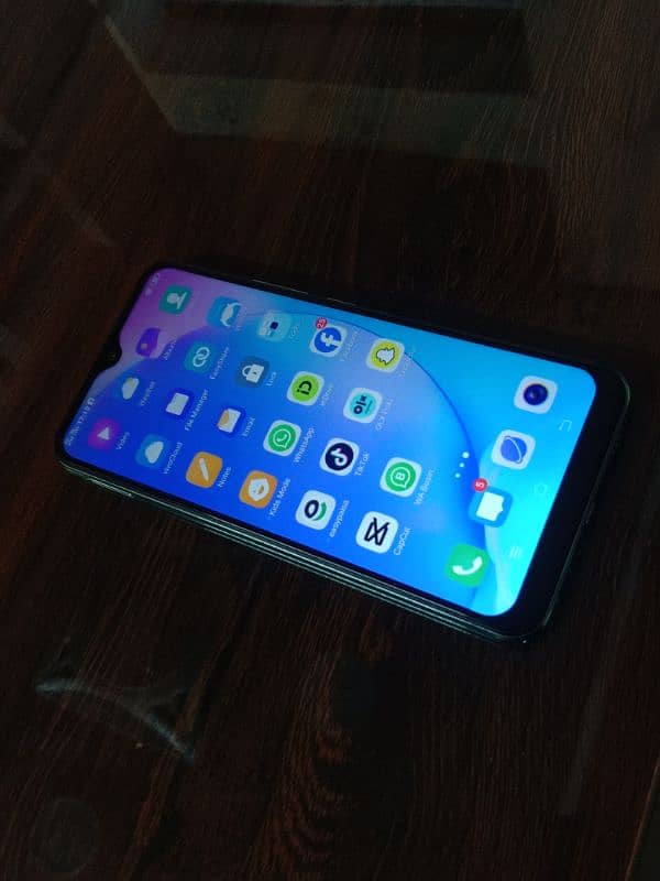 vivo y17.8/256 gb pta approved watsapp 03476999167 6