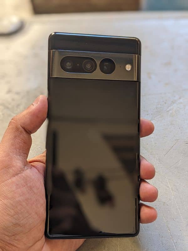 Google Pixel 7pro (No Exchange offer) 1