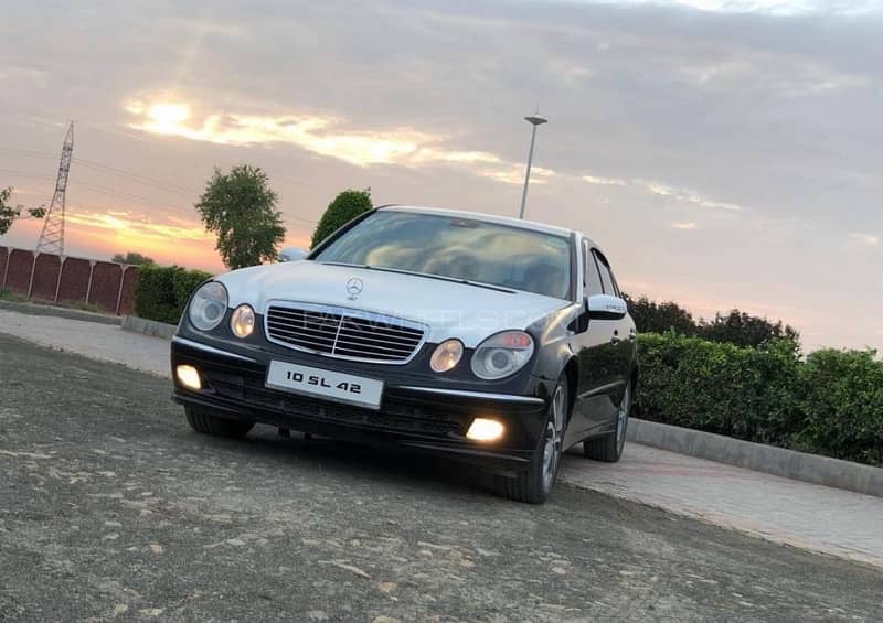 Mercedes E Class 2002 5