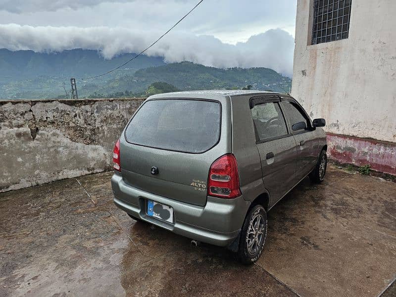 Suzuki Alto 2011 6