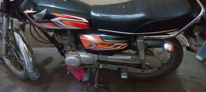 urgent sale Honda 125 22model 0