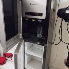 Dawlance Water Despenser with Refrigerator Urgent Sale