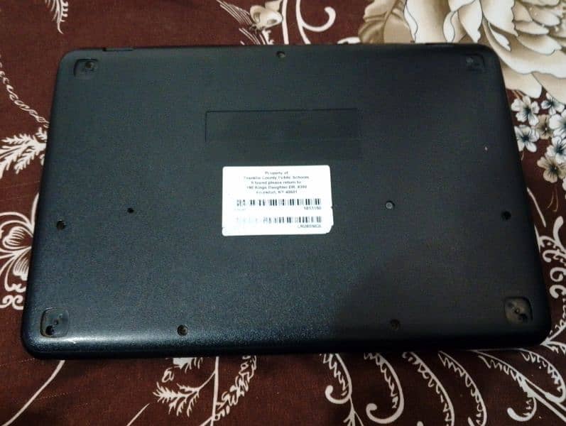 Chromebook Lenovo 14" inch 1