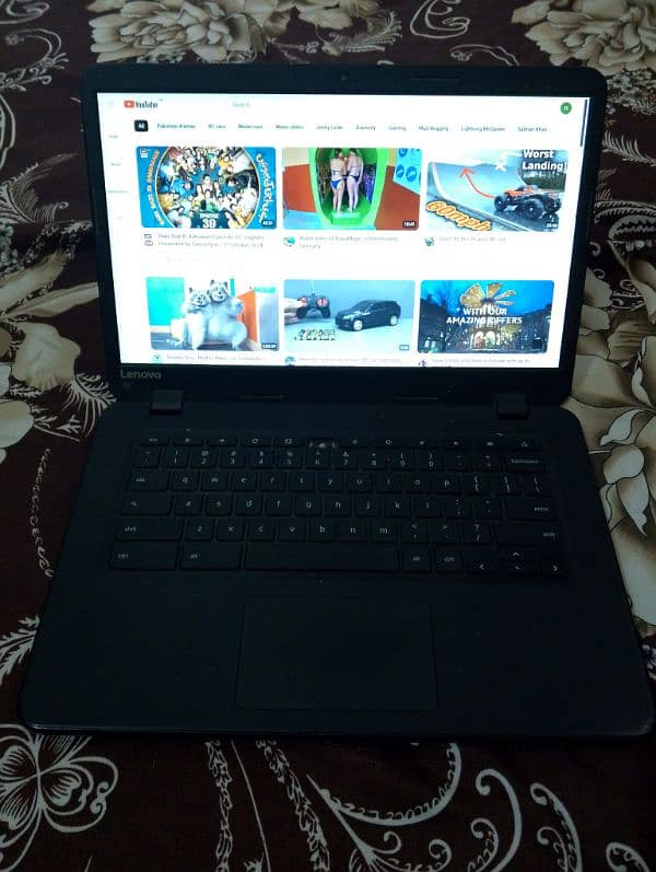 Chromebook Lenovo 14" inch 5