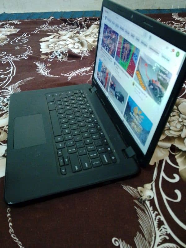 Chromebook Lenovo 14" inch 7