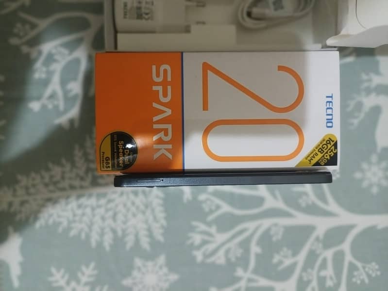 tecno spark 20 8+8=16/256 5/6 month warranty ma full box 6