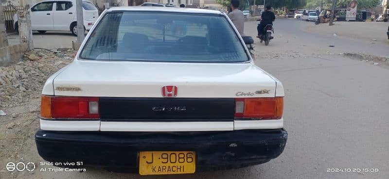 Honda Civic EXi 1988 8