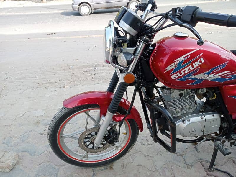 Suzuki 150 Lush condition 20 model 9