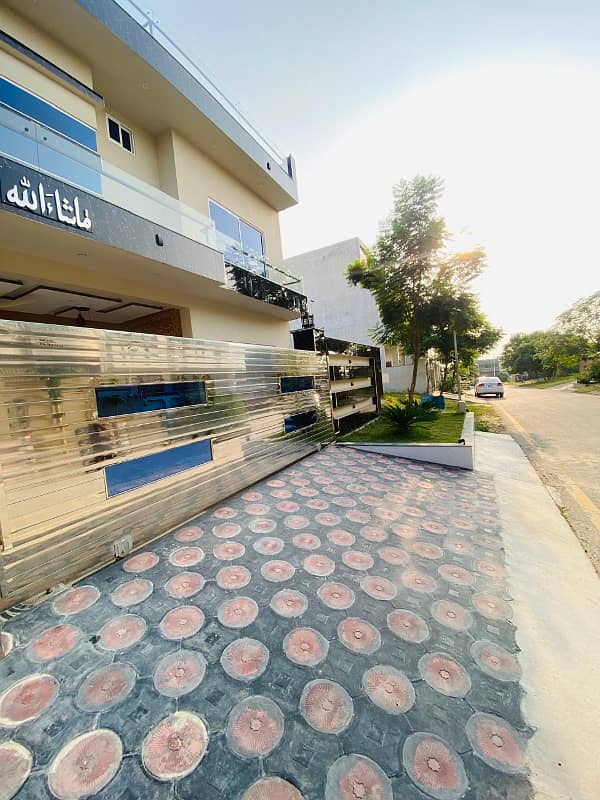 10 Marla Double Unit House Available. For Sale in Multi Gardens MPCHS. B-17 Block B Islamabad. 17