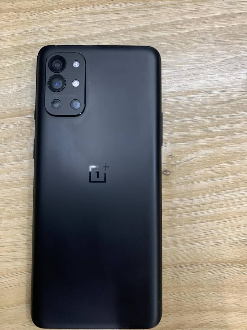 Oneplus 9R 4