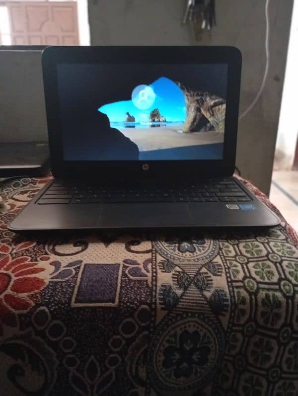 Window Chromebook For Sale Cash on Delivery 1