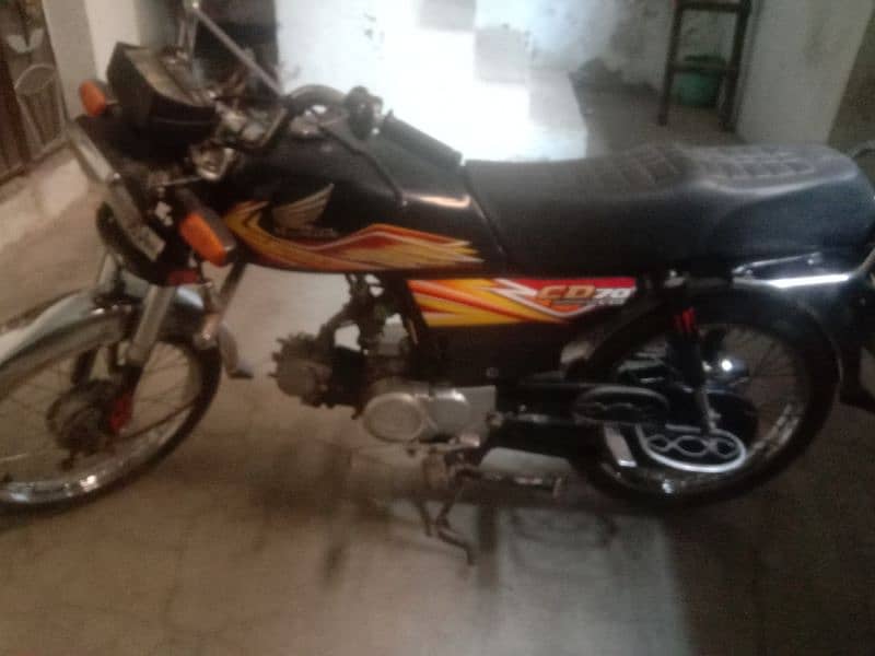 Honda City 70 bike 5