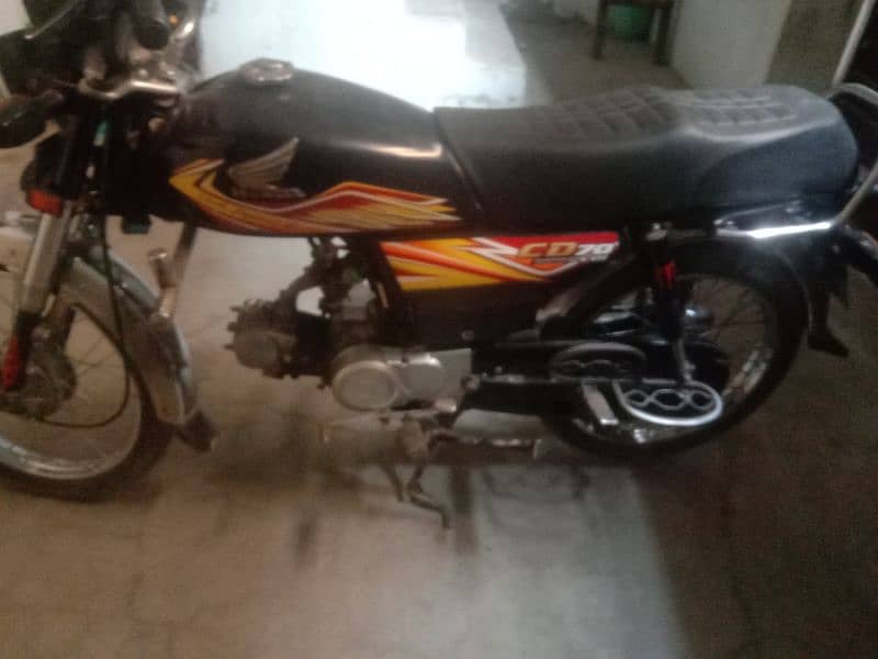 Honda City 70 bike 6