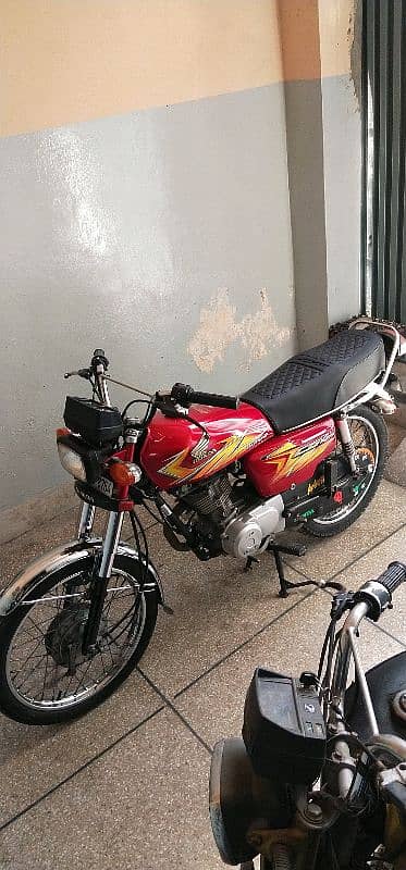 Red Honda 2021 for sale 4