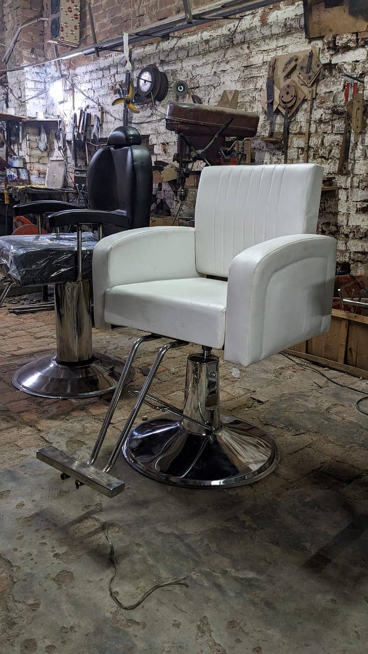 Saloon chair / Barber chair/Cutting chair/Massage bed/ Shampoo unit 19