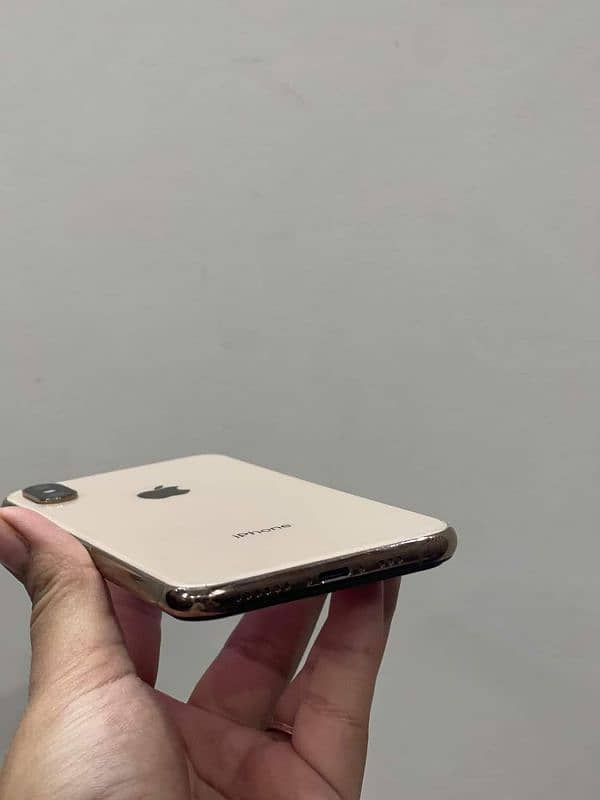 Iphone Xs PTA approved with box 8