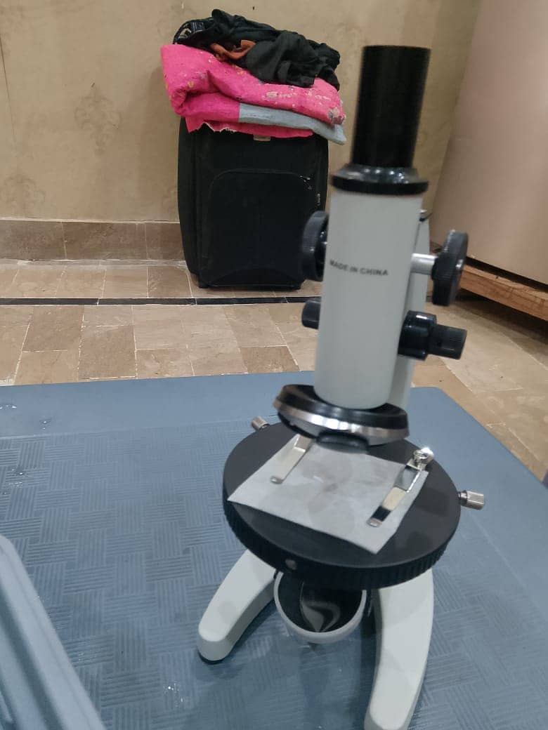 Monocular Vertical Microscope 2