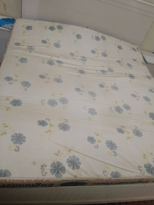 double bed king size mattress 0