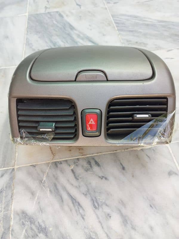 Nissan Sunny Dashboard Console 3