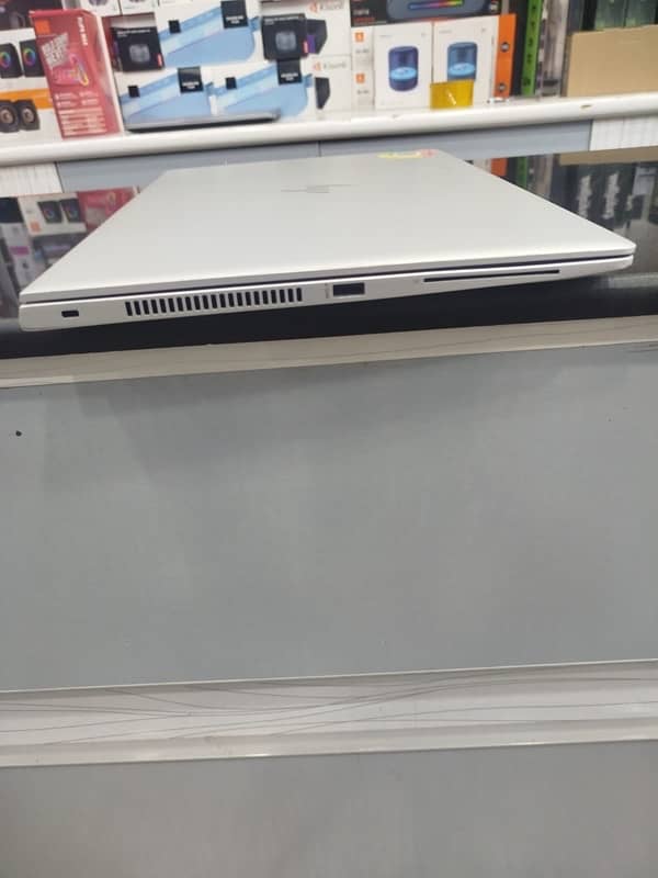 Hp Elite Book 755 Razen 5 2500U 0