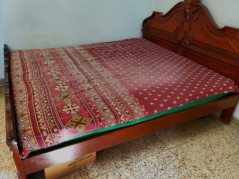 Pure Sheesham Wood Bed 3