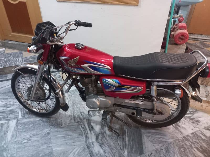 Honda 125 urgent sale 1st owner 2