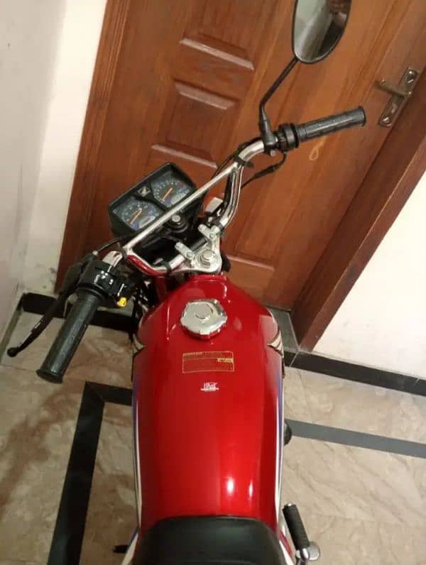 Brand New condition Honda 125 4