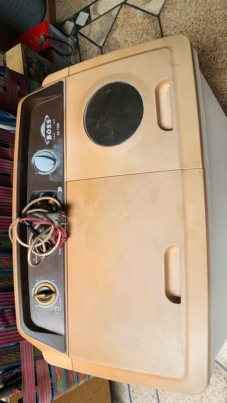 Boss washing machine  combine spiner + diryer working condition 1