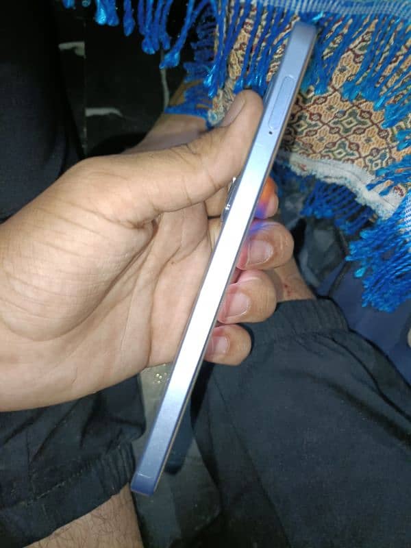 Oppo Reno 11f only four months use 10/10 with box charger 5