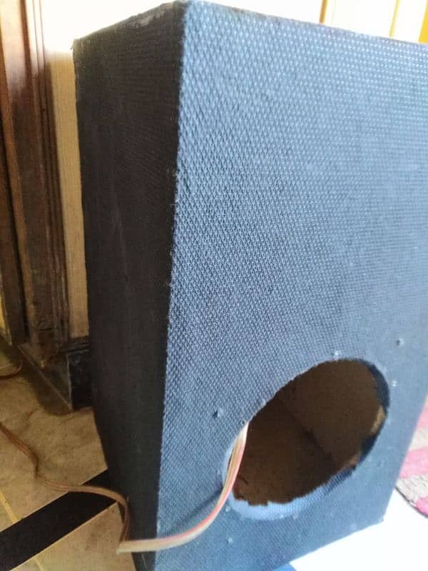 8 inch speaker box 2