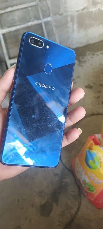 oppo a5 4/32 5