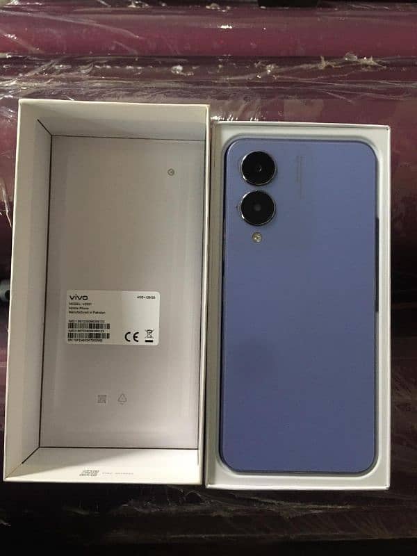 vivo Y17s 100% fit condition. serious customers contact kren 0