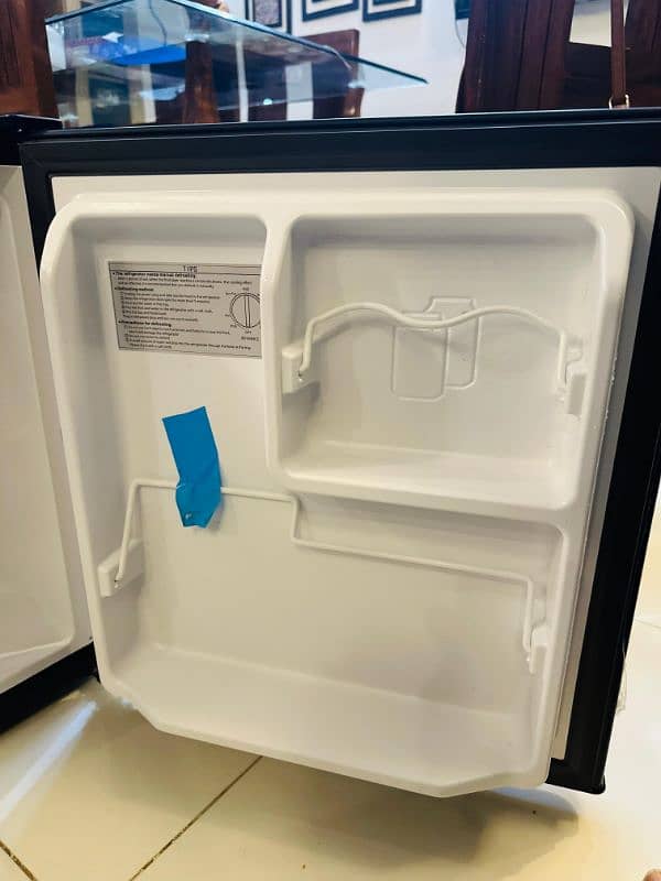 Haier mini fridge 3