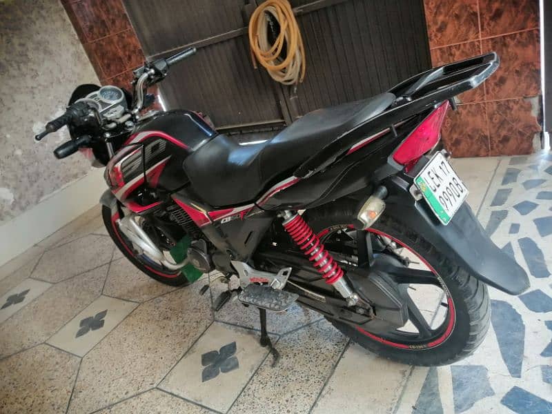 honda cb 150f 4