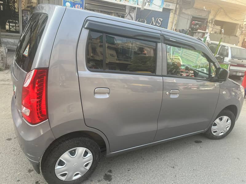 Suzuki Wagon R 2017 5