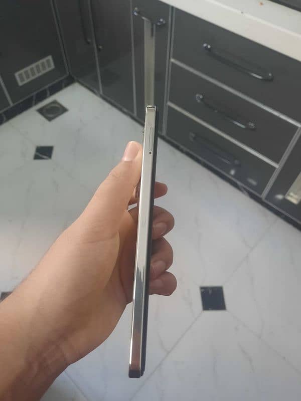 Infinix hot 40 pro 2