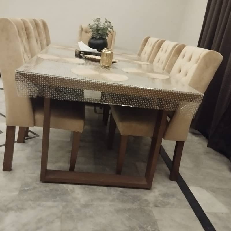 dining table 0